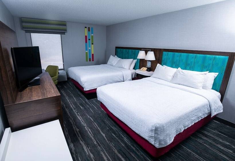 غرفه قياسيه سريرين مزدوجين, Hampton Inn Pickwick Damat Shiloh Falls