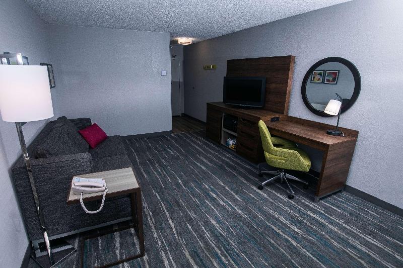 جناح سرير كينج, Hampton Inn Pickwick Damat Shiloh Falls