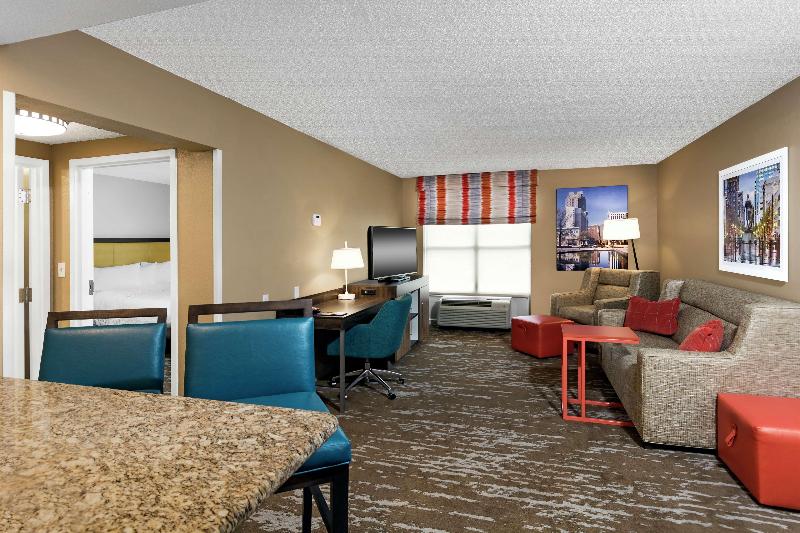 스위트 킹사이즈 침대, Hampton Inn & Suites Raleigh Cary Lenovo Center