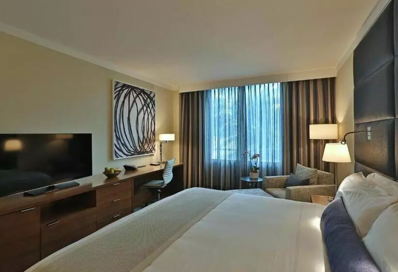 キングサイズベッドのデラックスルーム, Intercontinental At Doral Miami, An Ihg