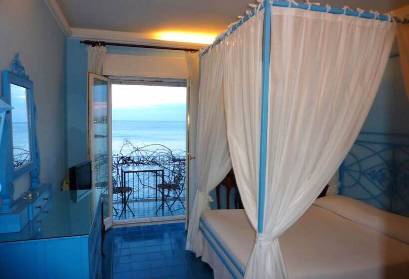 Номер Deluxe Вид на Море с Балконом, Palladio