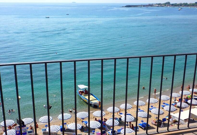 Номер Deluxe Вид на Море с Балконом, Palladio