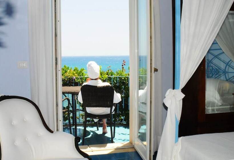 Номер Deluxe Вид на Море с Балконом, Palladio