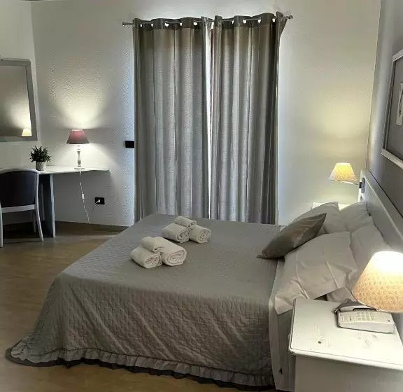 スーペリアールーム, Park Hotel Imperatore Adriano
