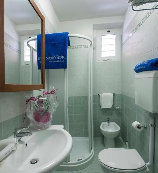 Номер Стандарт, Strand