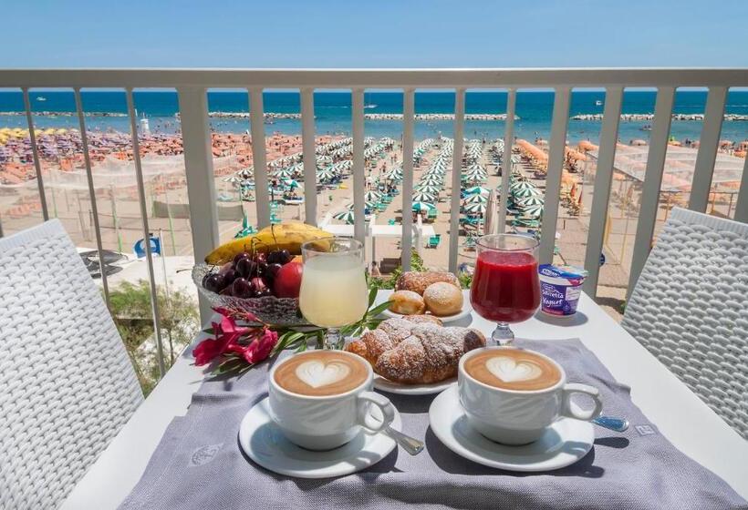 Четырехместный Номер Стандарт Вид на Море, Strand