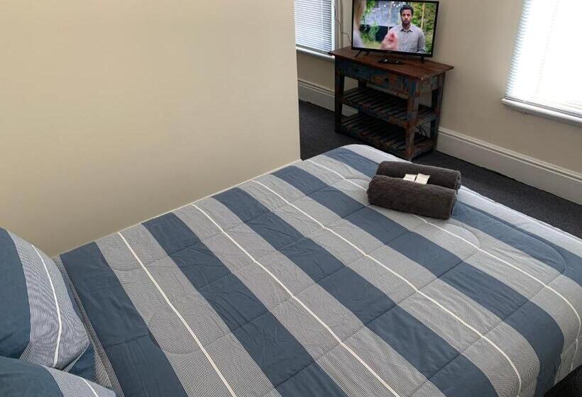 חדר משפחתי דלוקס, Donnybrook Hotel Wa