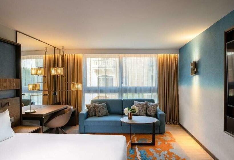 اتاق استاندارد با تخت بزرگ, Hyatt Regency Malta