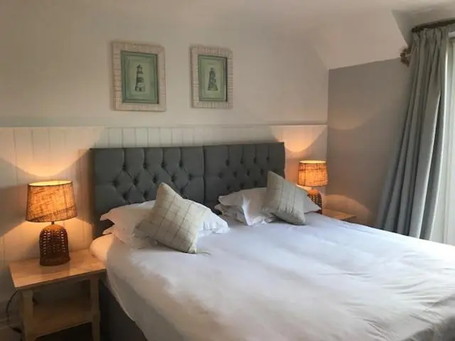 キングサイズベッドのスタンダードルーム, Lulworth Lodge