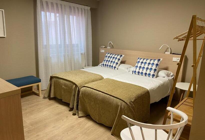 غرفة قياسية مطلّة علي البحر, Baltico 2 Estrellas