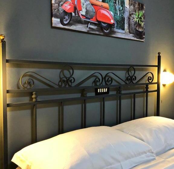 اتاق سوپریور, Neyra Beach