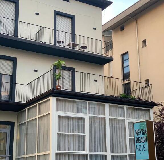 اتاق لوکس, Neyra Beach