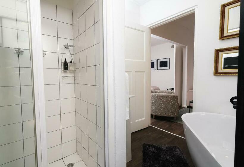 سوییت خانوادگی, Franschhoek Maison Du Cap