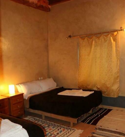 سوییت با چشم‌انداز کوه, Kasbah Citoyenne