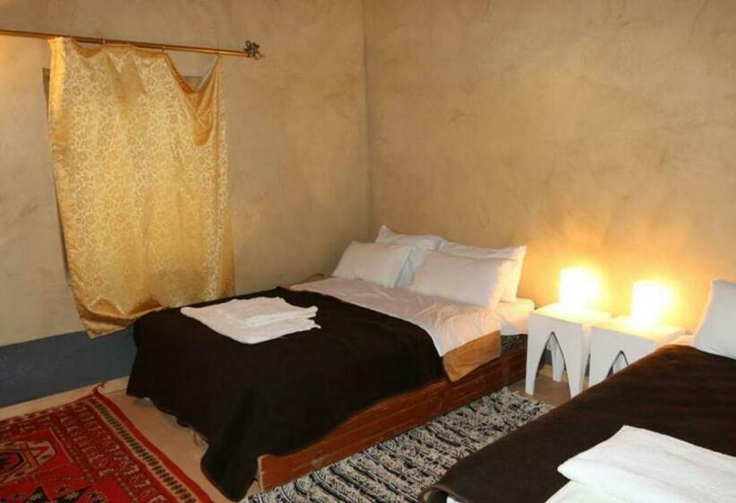 سوییت با چشم‌انداز کوه, Kasbah Citoyenne