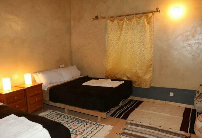 سوییت با چشم‌انداز کوه, Kasbah Citoyenne