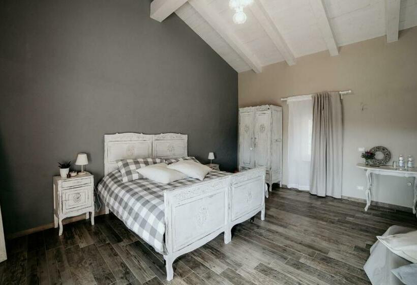 غرفة قياسية سرير كينج, Guest House Al Devesio