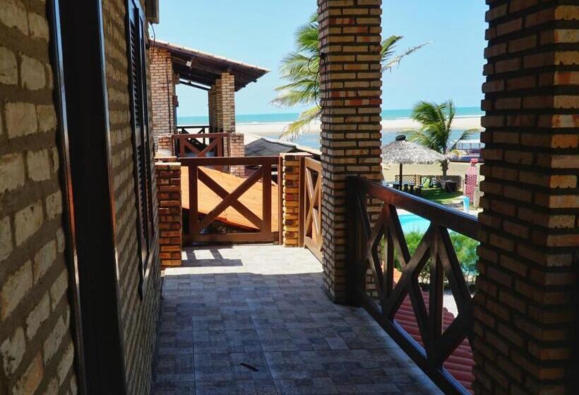 Семейный Номер Боковой Вид на Море, Pousada Por Do Sol