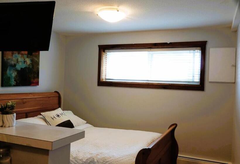 חדר סטנדרט, Caruso's Accommodation