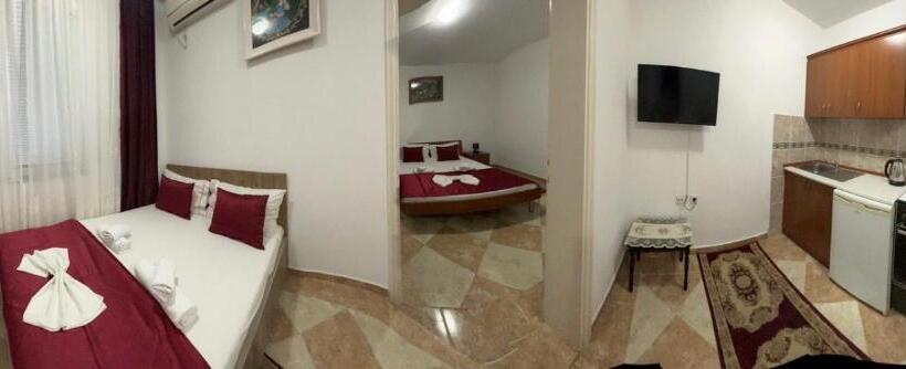 سوییت خانوادگی, Kasneci Apartments