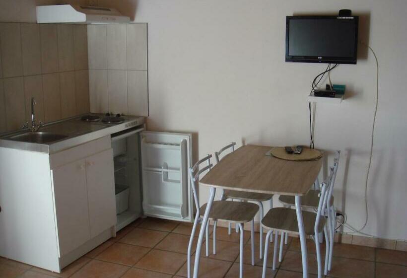 Номер Стандарт, La Sente Des Vignes