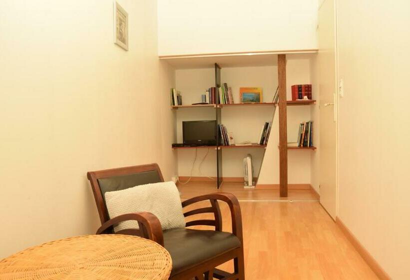 Номер Стандарт, La Sente Des Vignes