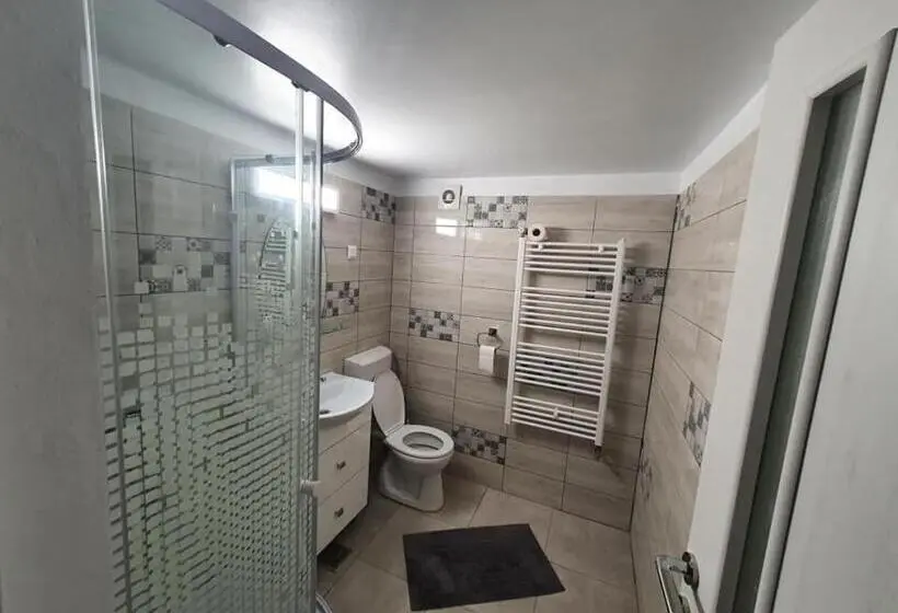 スーペリアトリプルルーム, Pensiunea Casa Motilor