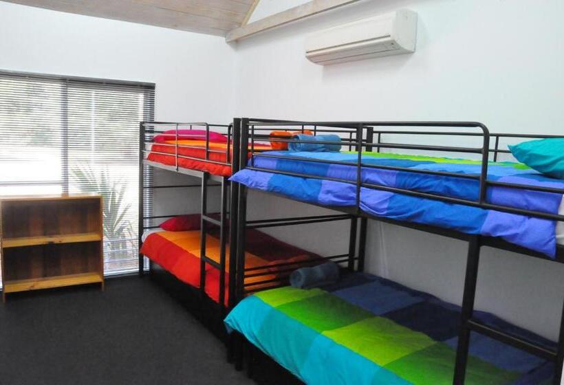 패밀리 룸, Alpine Sports Lodge