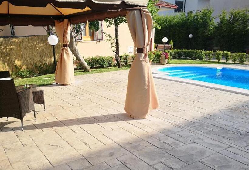 Четырехместный Номер Стандарт, La Residenza Del Marchesato