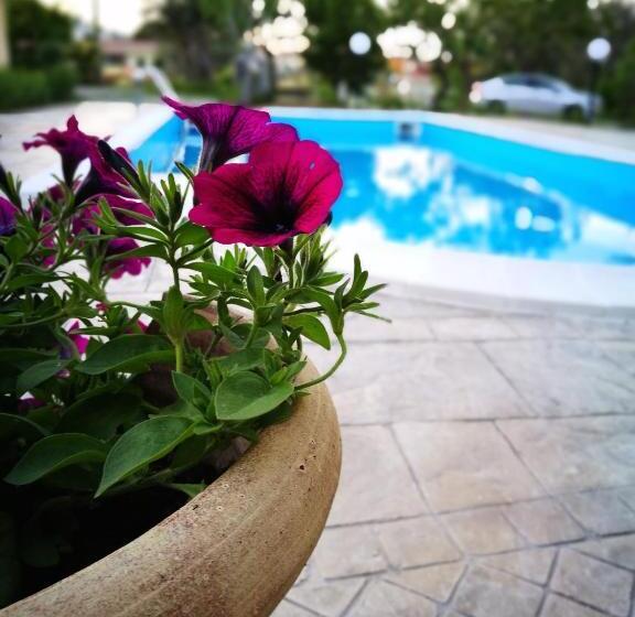 Четырехместный Номер Стандарт, La Residenza Del Marchesato