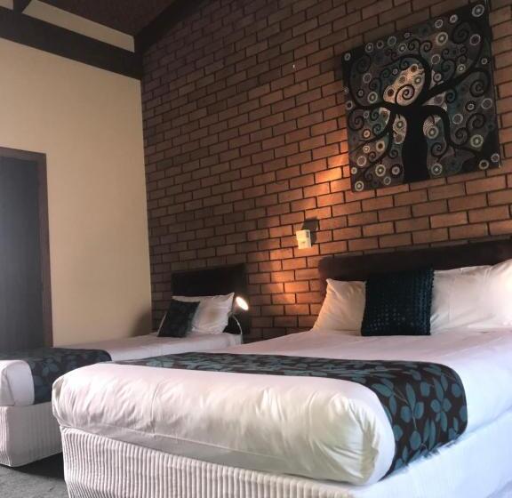 חדר סטנדרט לשלושה, Bakery Park Motor Inn