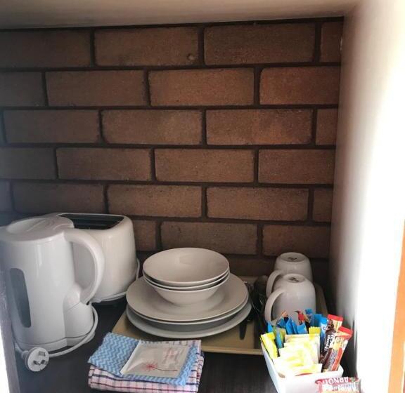 חדר סטנדרט לשלושה, Bakery Park Motor Inn