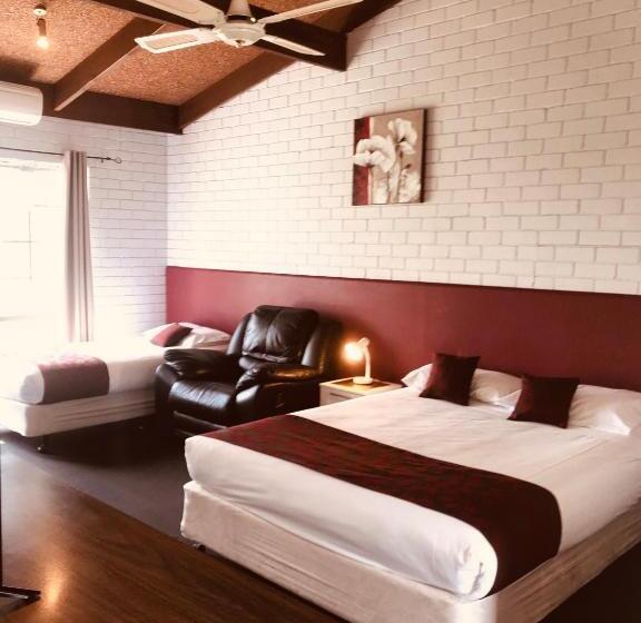 חדר סטנדרט לשלושה, Bakery Park Motor Inn