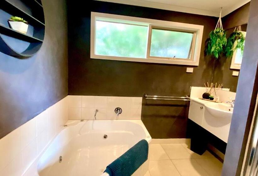 スタンダードスタジオ, The Nature Resort Villas