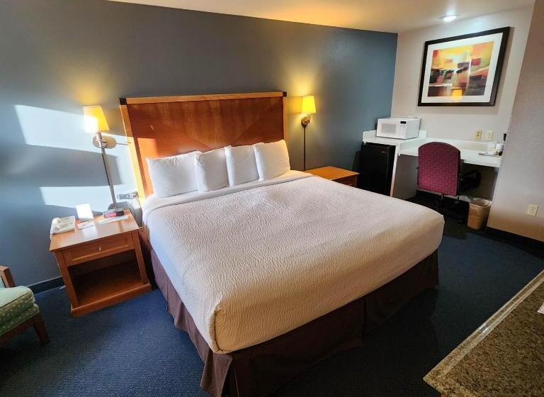 غرفة ديلوكس سرير كينج, Days Inn By Wyndham Ritzville