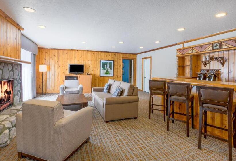 סוויטה מותאמת לאדם עם מוגבלויות, Holiday Inn Resort The Lodge At Big Bear Lake, An Ihg