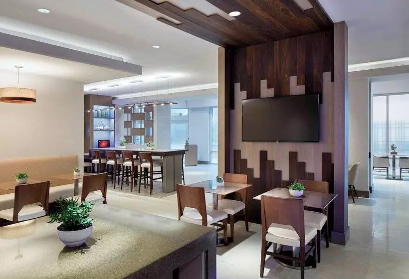 ダブルベッドスタンダードルーム, Marriott Birmingham Grandview