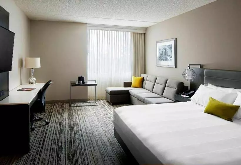 キングサイズベッドのスタンダードルーム, Marriott Cincinnati Airport