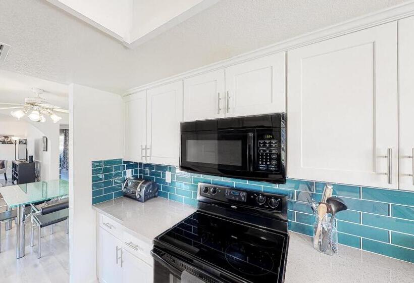 شقة غرفتين, Mesquite Country Club Condo D23 Permit# 1199