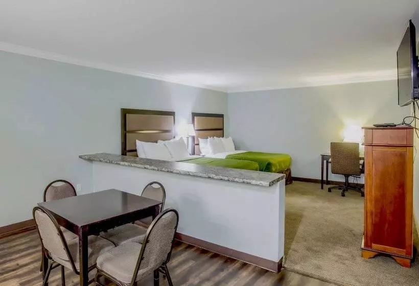 سوییت, Quality Inn