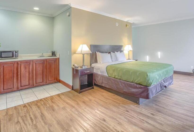 스위트, Quality Inn