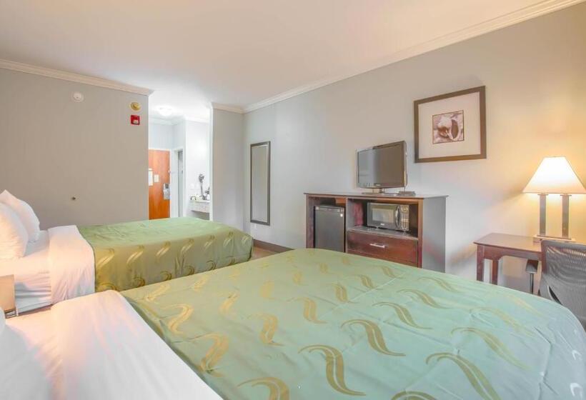 장애인을 위한 스탠다드 룸, Quality Inn