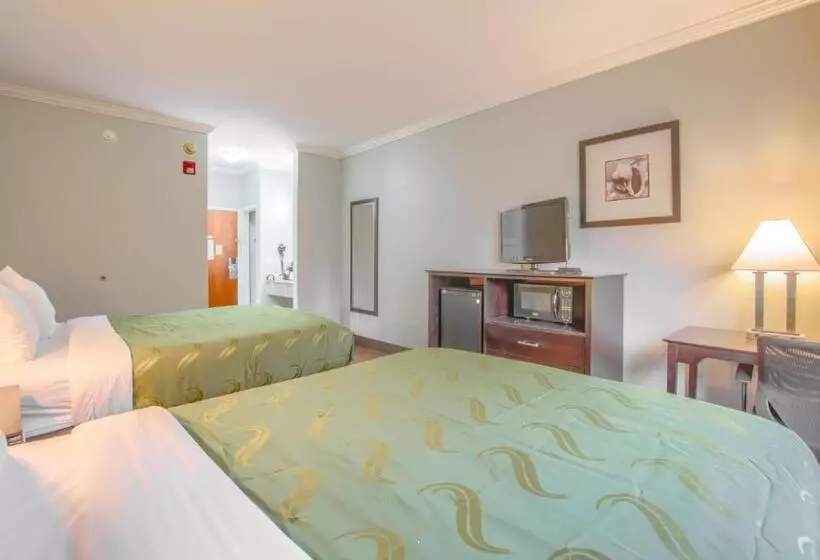 اتاق استاندارد برای معلولان, Quality Inn