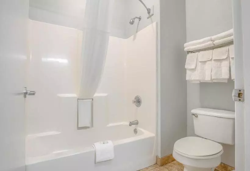 اتاق استاندارد برای معلولان, Quality Inn