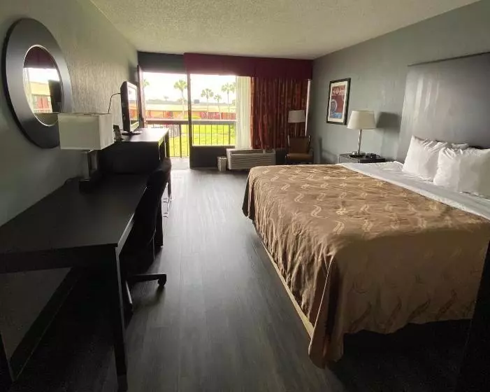 シングルデラックスルーム, Quality Inn & Suites Gulf Breeze Bayside Near Pensacola Beach