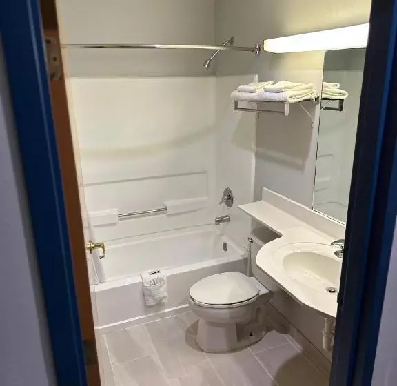 اتاق استاندارد, Microtel Inn & Suites By Wyndham Gallup   Pet Friendly