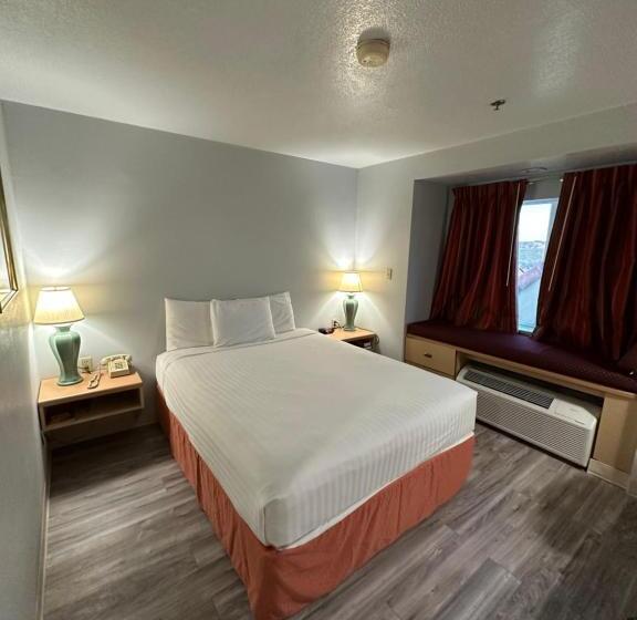 غرفة قياسية لذوى الاحتياجات الخاصة, Microtel Inn & Suites By Wyndham Gallup   Pet Friendly