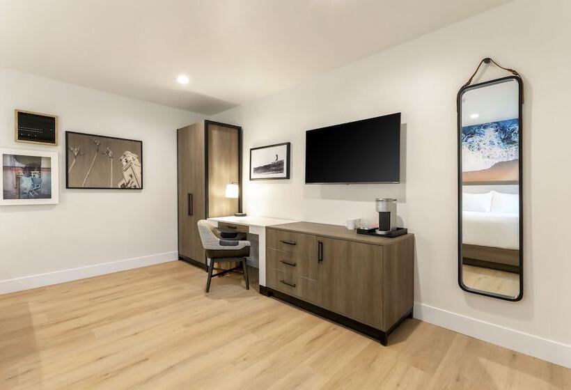 غرفة قياسية, Del Mar Beach