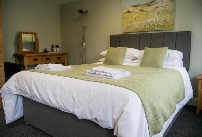 Номер Deluxe, The Kings Head