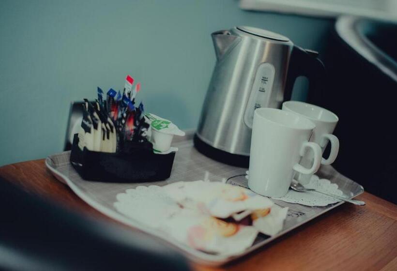 Номер Deluxe, The Kings Head